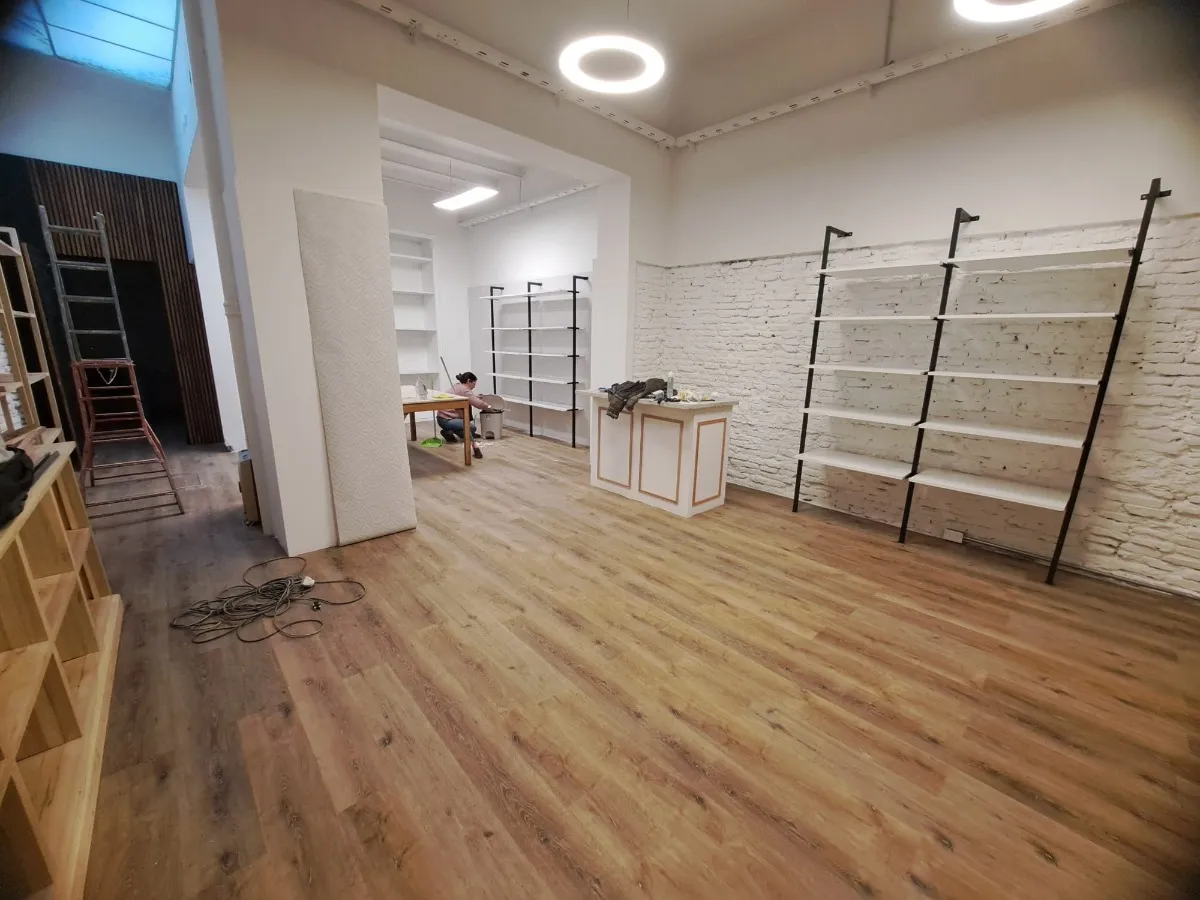 Local comercial en venta – Av. Rivera y Simón Bolivar