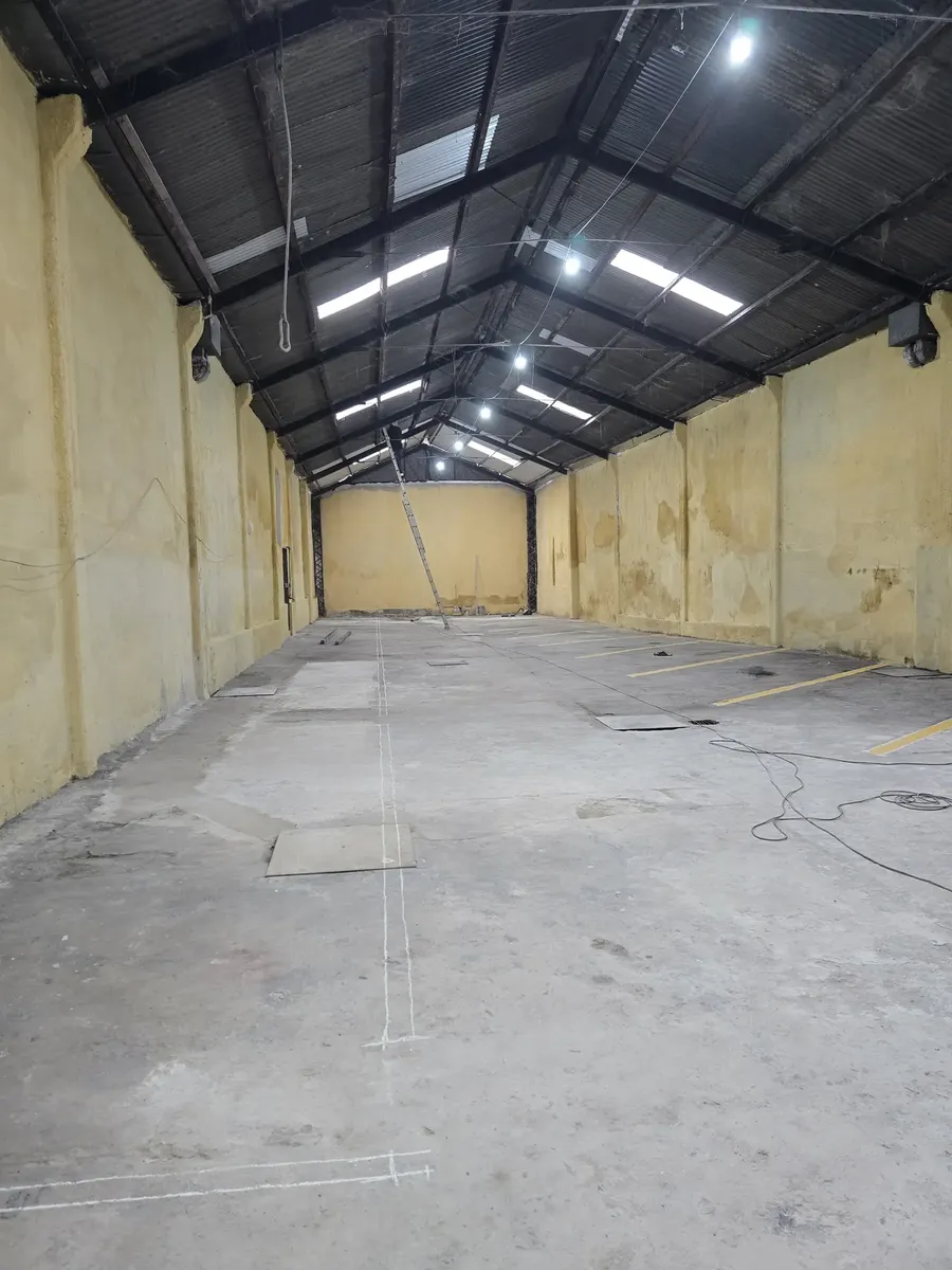 Propiedad en venta – Galpón con 3 apartamentos en Paso Molino, Montevideo
